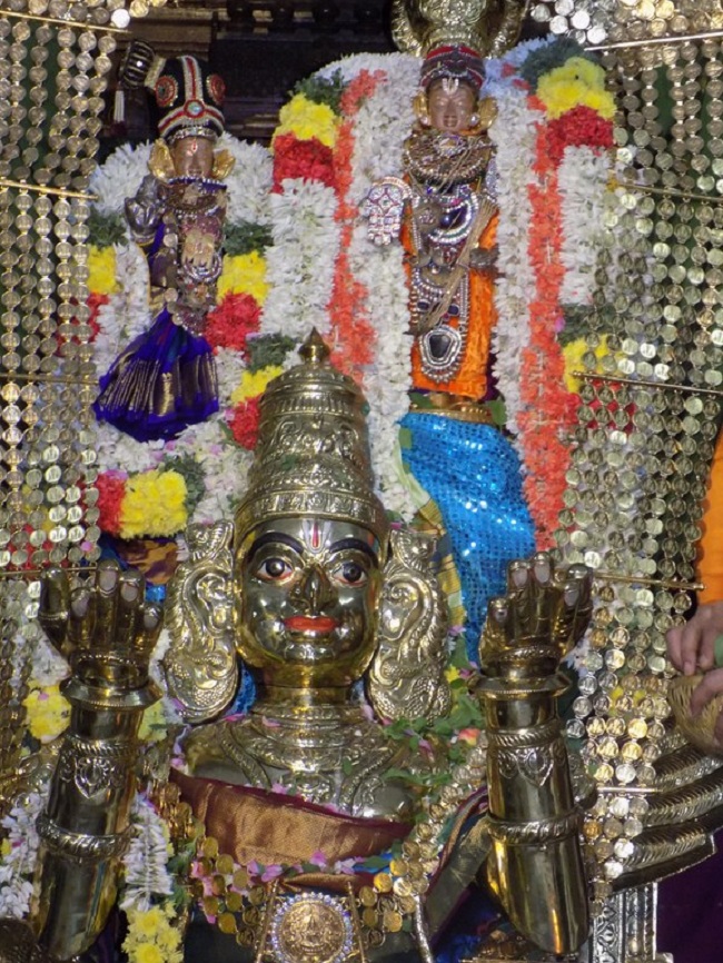 Madipakkam Sri Oppilliappan Pattabhisheka Ramar Temple Purattasi Kadai Sanni Kizhamai Garuda Sevai1