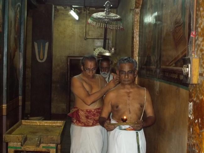 Madurai Swami Desikan Sannadhi Thirunakshatra utsavam day 3 purappadu  2014 09