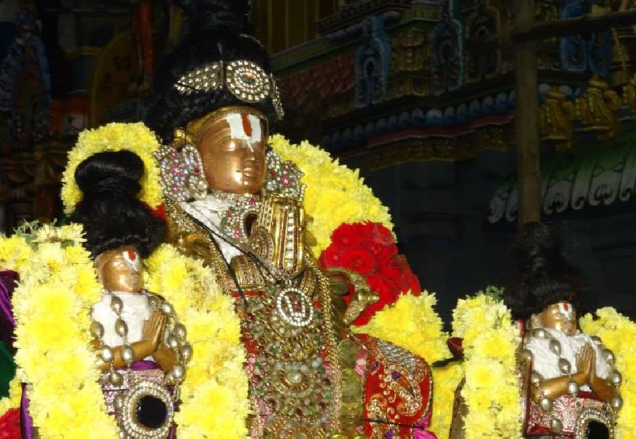 Mylai Adhikesava perumal temple Thirukovilur Vaibhava utsavam