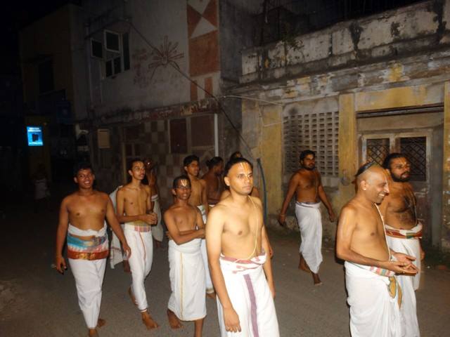 Mylapore SVDD Sri Srinivasa Perumal Temple Swami Desikani Uthsavam Day 6 Evening 30-09-2014  11