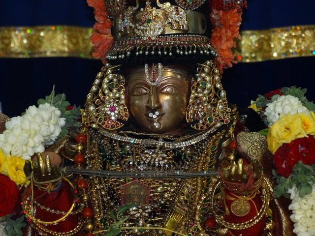 Mylapore SVDD Sri Srinivasa Perumal TempleNavarathri Uthsavam Day 7  01-10-2014  19
