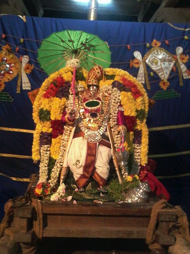 Namakkal Narasimhaswami Temple Navarathri UTsavam day 3 2014--00