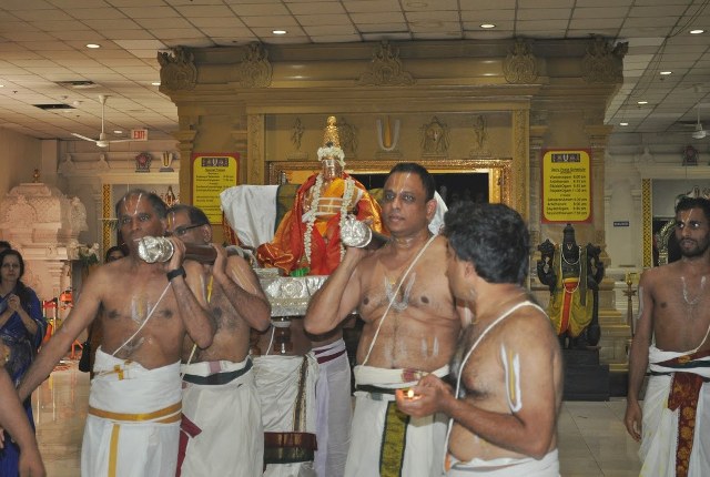 Pomona Sri Ranganatha Temple Jaya varusha Swami Desikan Thirunakshatra Utsavam 2014  07