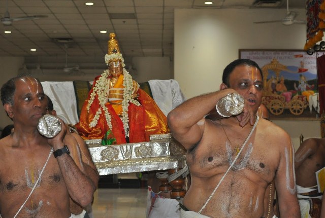 Pomona Sri Ranganatha Temple Jaya varusha Swami Desikan Thirunakshatra Utsavam 2014  12