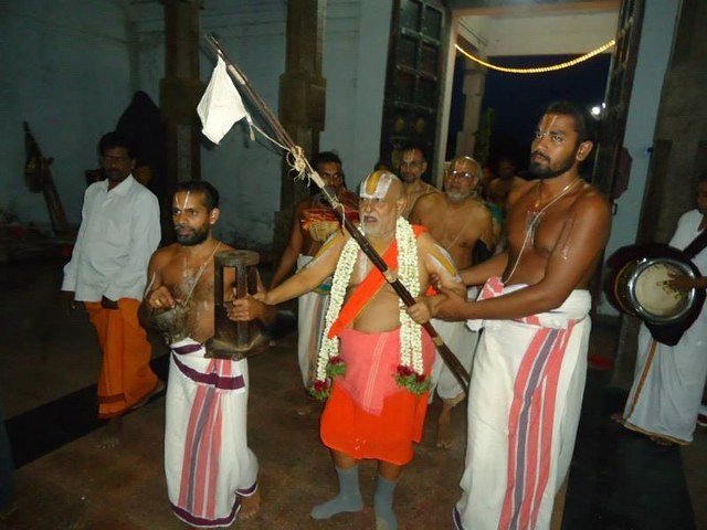 Srimushnam Andavan Mangalasasanam at Nagai Kasthuri Ranganatha PErumal Temple 2014 02