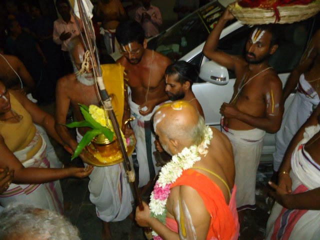 Srimushnam Andavan Mangalasasanam at Nagai Soundararaja PErumal Temple 2014 02