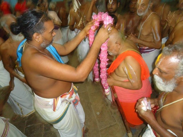 Srimushnam Andavan Mangalasasanam at Nagai Soundararaja PErumal Temple 2014 09