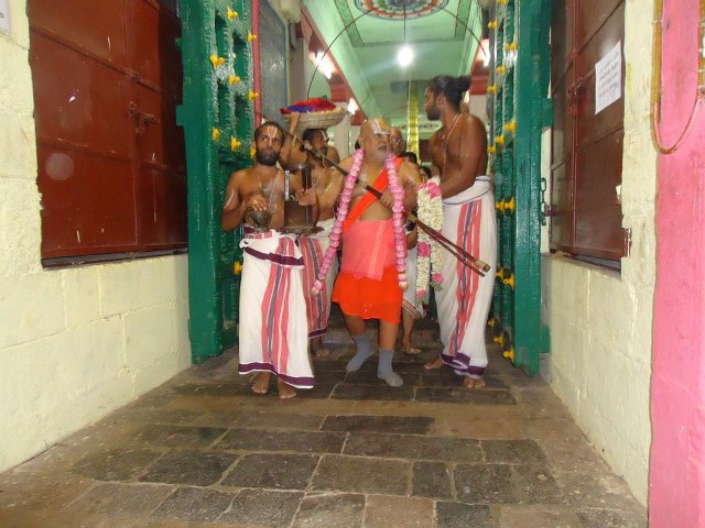 Srimushnam Andavan Mangalasasanam at Nagai Soundararaja PErumal Temple 2014 10