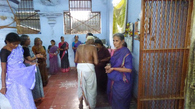Srirangam Dasavathara Sannadhi Thula sankaramana Thirumanjanam  2014-28