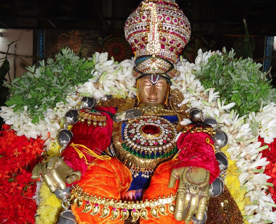 Srirangam Poundaraikapuram ashramam Swami Desikan utsavam simha vahanam 2014