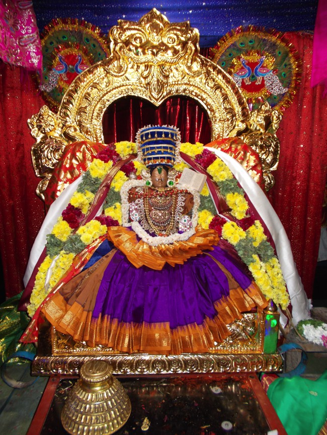 Therazhundur Senkamalavalli thayar Navarathri Utsavam day 7 2014--0001