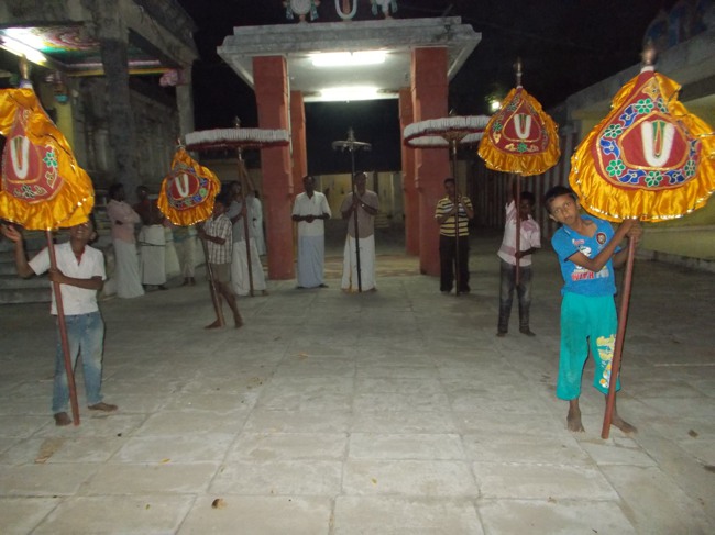 Therazhundur Senkamalavalli thayar Navarathri Utsavam day 8 2014--0004