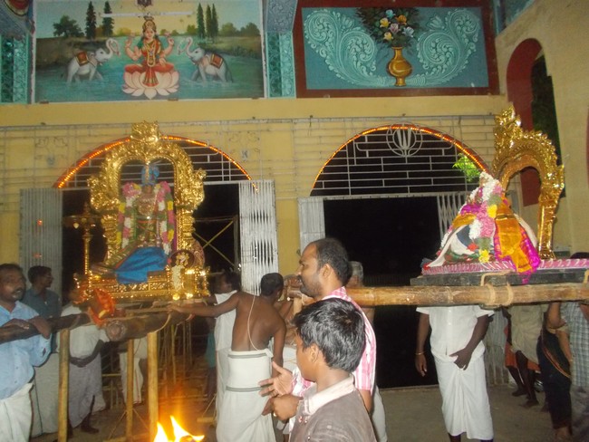 Therazhundur Sri Amaruviappan & Swami Desikan  Theppotsavam   2014 09