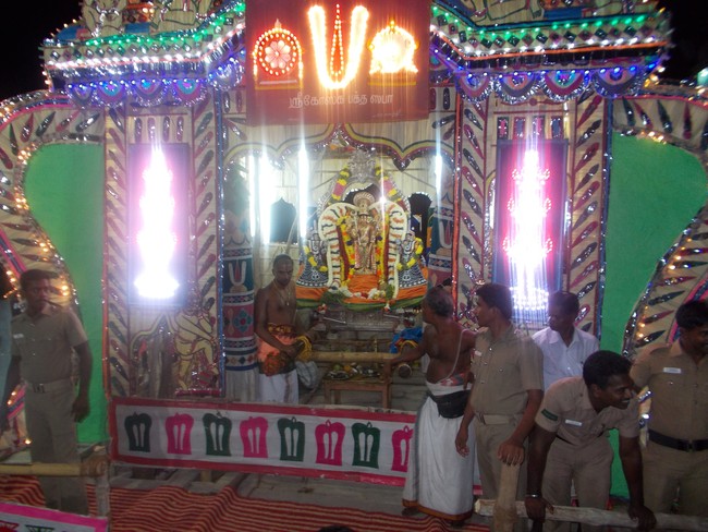 Therazhundur Sri Amaruviappan & Swami Desikan  Theppotsavam   2014 12