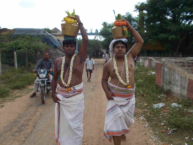 Thirukannamangai Swami Desikan Thirunakshatra utsavam Satrumurai Fetching water from kaveri 2014 22