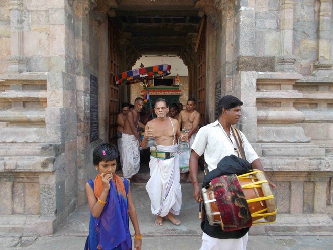 Thirukannamangai Swami Desikan Thirunakshatra utsavam Satrumurai  Mangalasasanam 2014 02