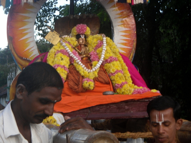 Thirukannamangai Swami Manavala Mamunigal  utsavam  day 7 2014  02