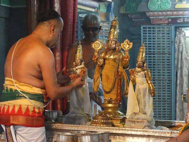 Thiruvallur Sri Veeraraghava Perumal Temple Sriperumbudur Uthsavam Part 3 11-10-2014  05
