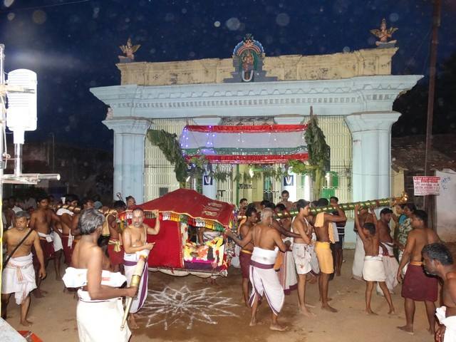 Thiruvallur Sri Veeraraghava Perumal Temple Sriperumbudur Uthsavam Part 4 12-10-2014  07