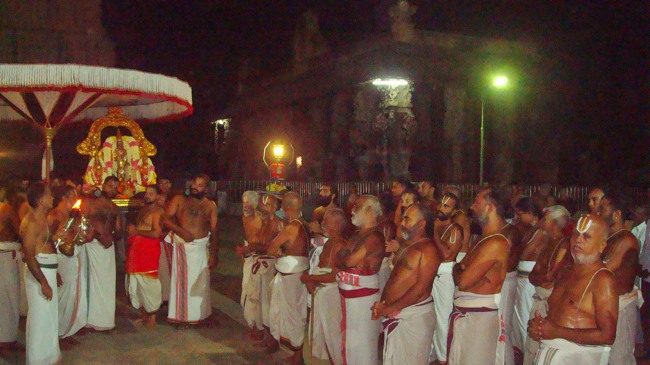 kanchi sri perarulalan Purattasi Pournami Purappadu 2014-17