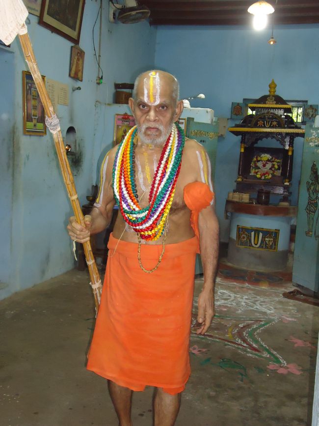 31st oct 14 8 to 11am goshti paarayanam srimath poundrigapuram ashram  (2)