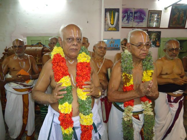 3rd nov 14 sri poundrikapuram aandavan ashram swami desikan thiruther (85)