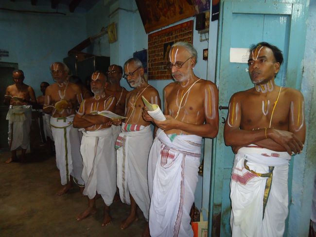 5th nov 14 poundrikapuram andavan ashramam - kaingaryam (18)