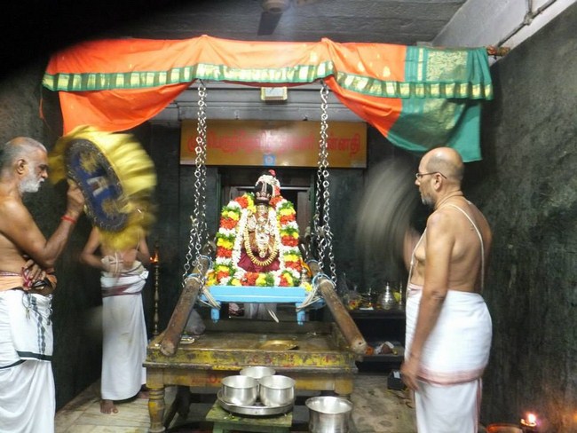 Aminjikarai Sri Prasanna Varadaraja Perumal Temple Oonjal Utsavam4