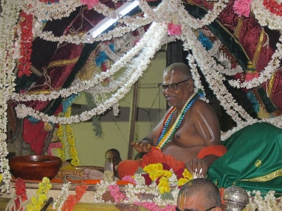HH 46th Srimath Azhagiyasingar Pattina Pravesam At Selaiyur Sri Ahobila Mutt 42