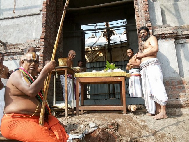 HH 46th Srimath Azhagiyasingar Vijaya Yathirai to Pune Ahobila Mutt Sri Balaji Mandir1