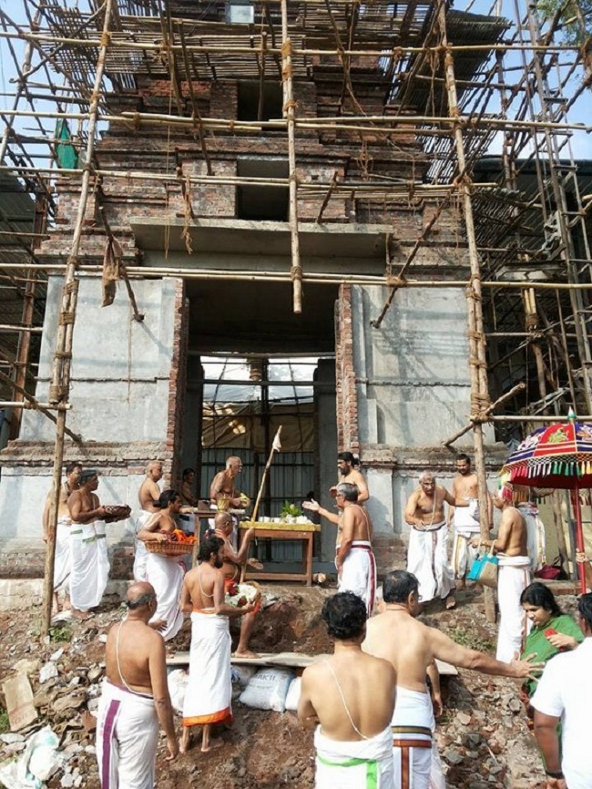HH 46th Srimath Azhagiyasingar Vijaya Yathirai to Pune Ahobila Mutt Sri Balaji Mandir3