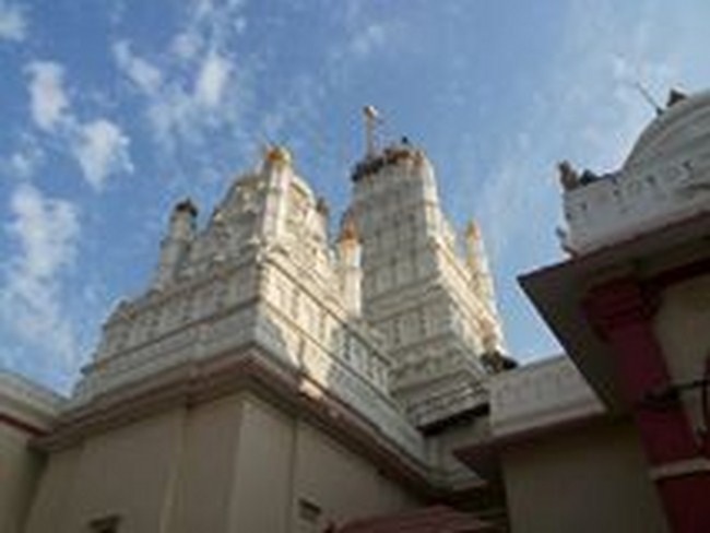 HH 46th Srimath Azhagiyasingar Vijaya Yathirai to Shrinath Dwaraka and Baroda19