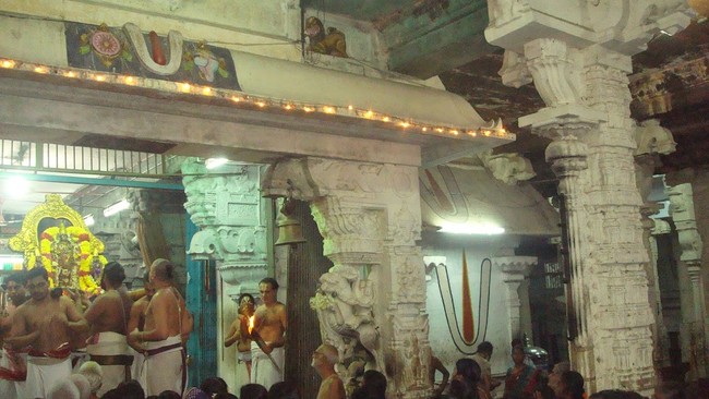 Kanchi Sri Devaperumal Aippasi Sravana Purappadu   2014 16