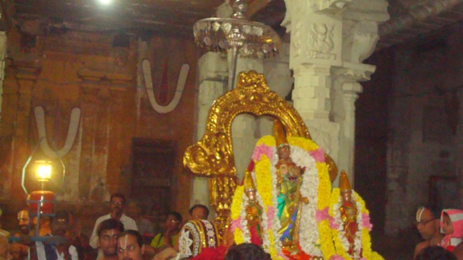 Kanchi Sri Devaperumal Karthikai Ammavasai Purappadu 2014-17