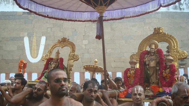 Kanchi Sri Devapperumal Temple Thatha Desikan Thirunakshatra UTsavam-201430