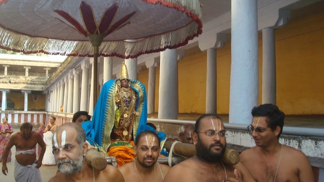 Kanchi Sri Devarajasswami temple Karthikai Masa pirappu purappadu  2014 02