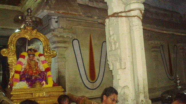 Kanchi Sri Perundhevi Thayar Kadai Thula sukravara Utsavam 2014-00