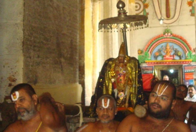 Kanchi Sri Varadarajaswami Temple Aippasi Pournami Purappadu 2014-01