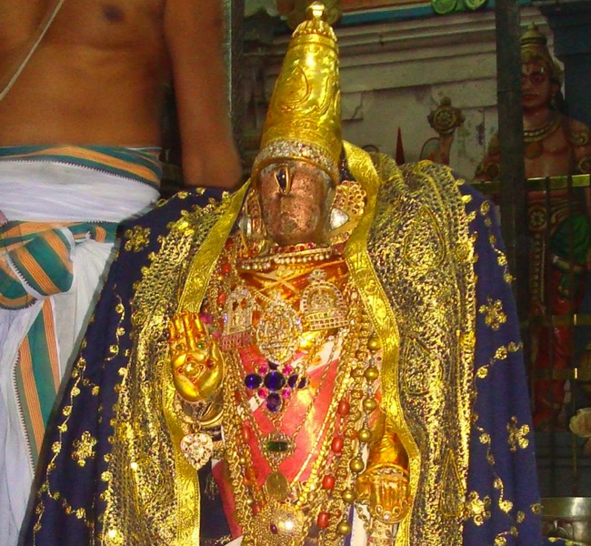 Kanchi Sri Varadarajaswami Temple Aippasi Pournami Purappadu 2014-04