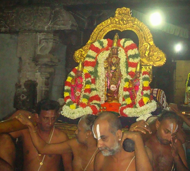 Kanchi Sri Varadarajaswami Temple Aippasi Pournami Purappadu 2014-05