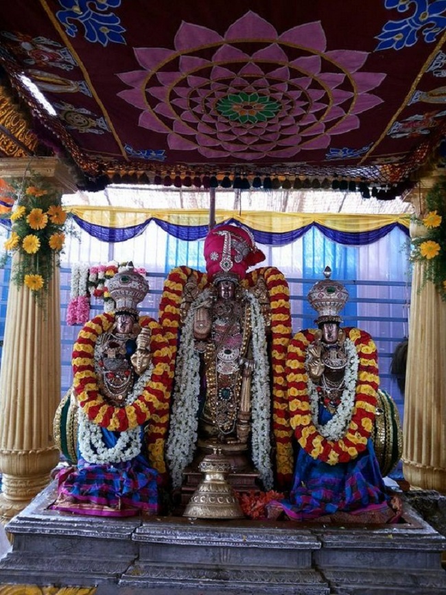 Lower Ahobilam Sri Lakshmi Narasimha Swami Temple Vanabhojana Utsavam3