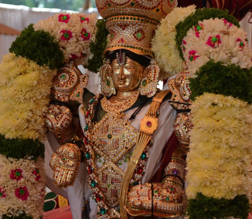 Pune Sri Ahobila Mutt Sri Balaji Mandir Brahmotsavam concludes