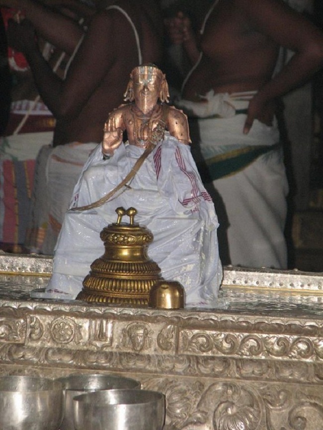 Swami Koorathazhwan Karthikai Hastham Purappadu At Kooram Adhikesava Perumal Temple1