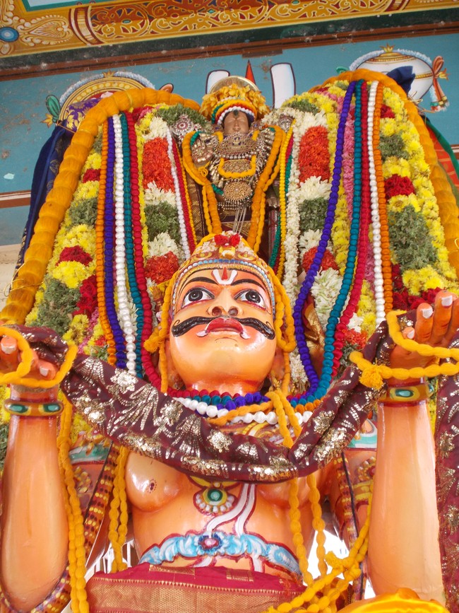 Therazhundur Amaruviappan Pavithrotsava Udhaya Garuda Sevai 2014 09