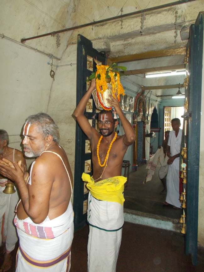 Therazhundur Sri Govindarajan Sri ranganathan Sannadhi Pavithrotsavam  Thirumanjanam 2014 02