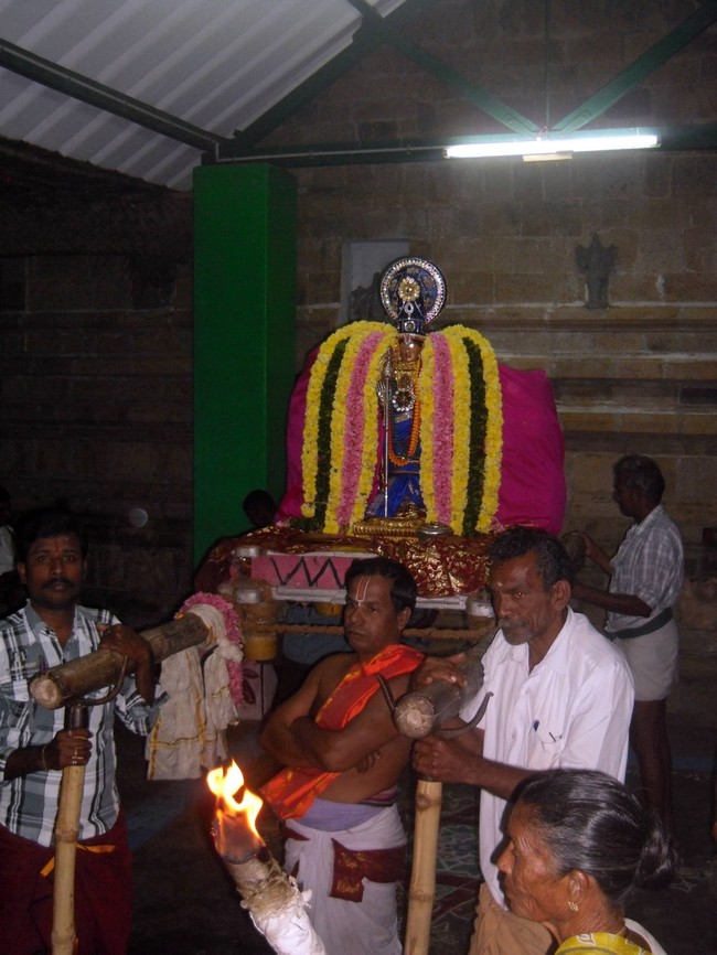 Thirukannamangai Sri Bhatkhavatsala Perumal Temple Pavithrotsavam  -  Day 2 2014 23