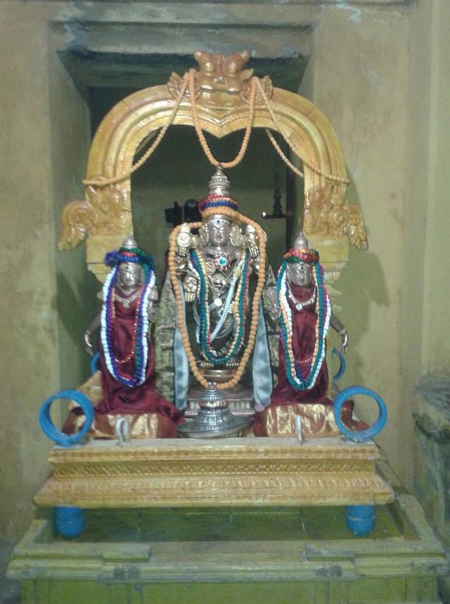 Thiruvallur  Sri Prasanna Venkatesa Perumal Temple Pavithrotsavam day 1 2014 05
