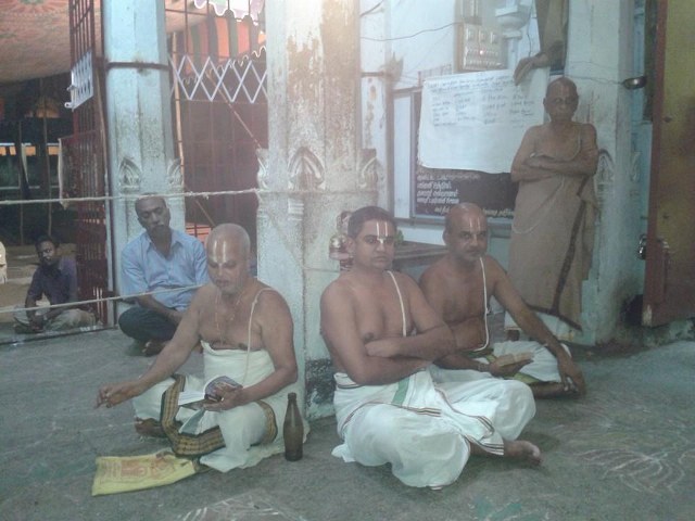 Thiruvallur  Sri Prasanna Venkatesa Perumal Temple Pavithrotsavam day 1 2014 09