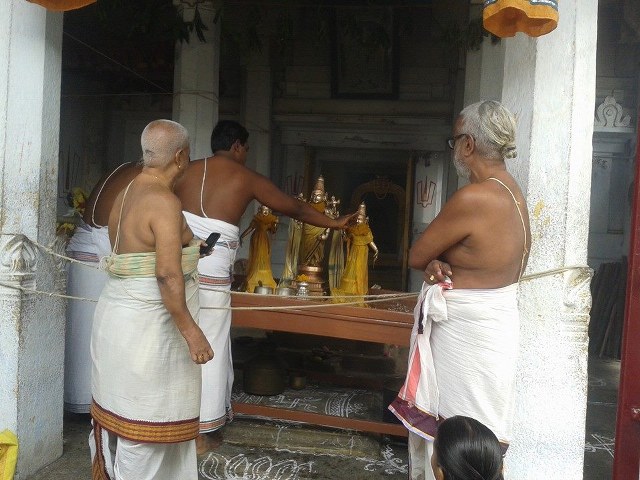 Thiruvallur  Sri Prasanna Venkatesa Perumal Temple Pavithrotsavam day 3 2014 06