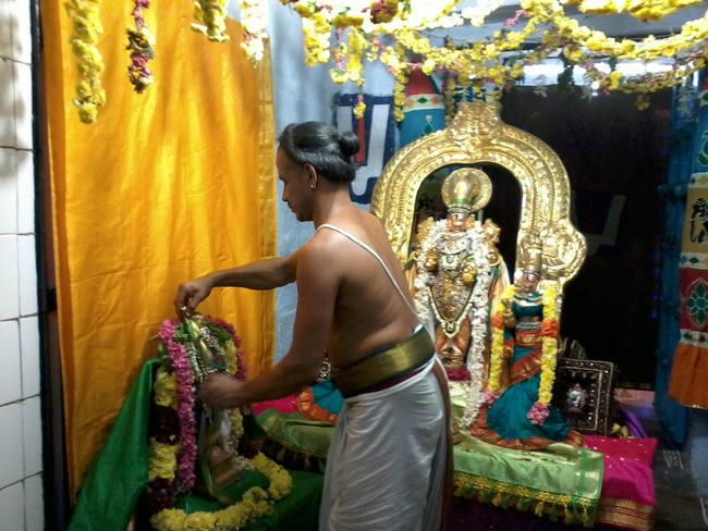 Thiruvelukkai Poigai Azhwar Mangalasanam 2014 09